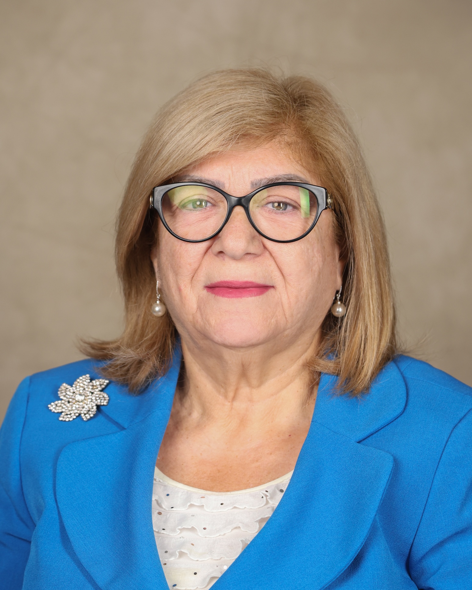 Azniv Saraydarian